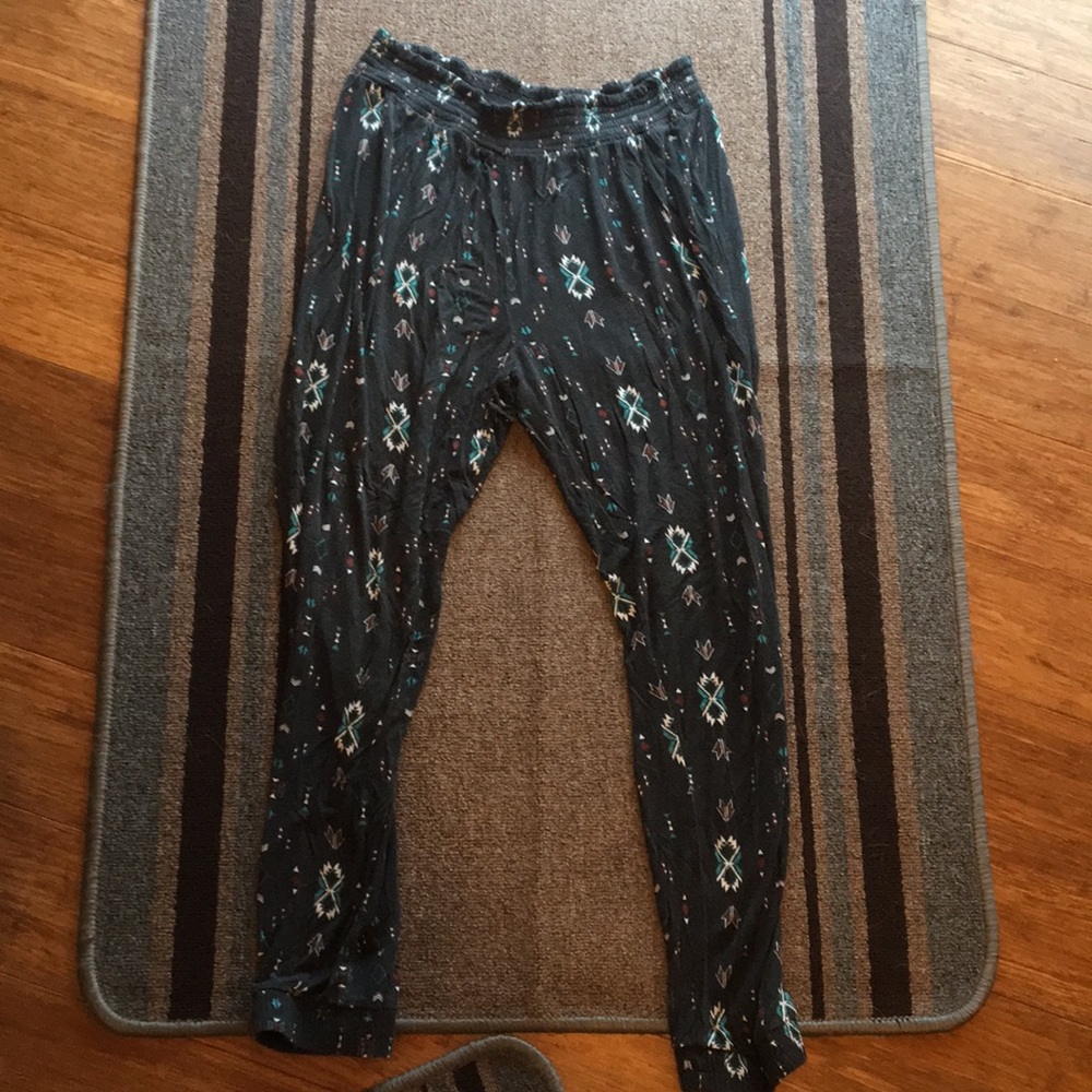 Patterned sweatpants